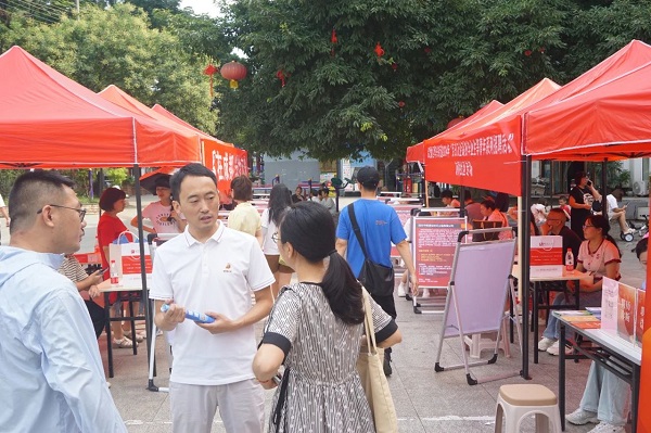 為高校畢業(yè)生搭建就業(yè)“直通車”，瑞方人力“點(diǎn)亮”青年就業(yè)路！ 第3張